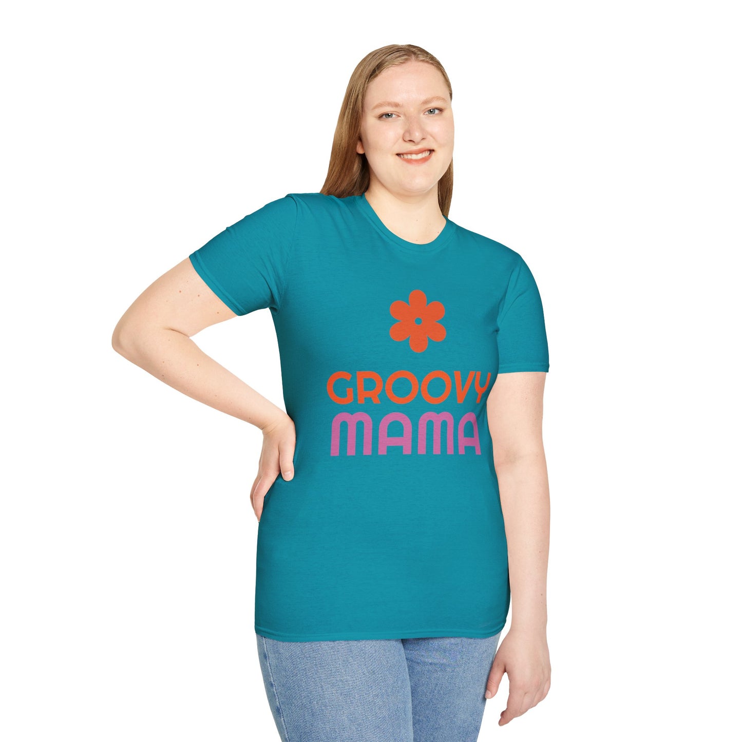 Groovy Mama T-Shirt — Retro Flower Mom Tee for Mothers Day & '70s Vibe